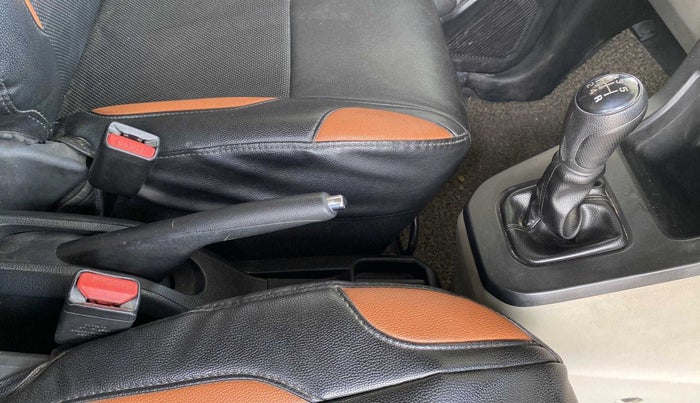 2020 Maruti New Wagon-R VXI (O) 1.0, Petrol, Manual, 29,957 km, Gear Lever