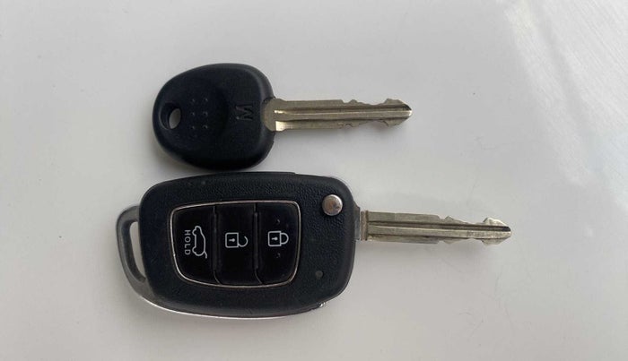 2019 Hyundai Elite i20 MAGNA PLUS 1.2, Petrol, Manual, 20,935 km, Key Close Up