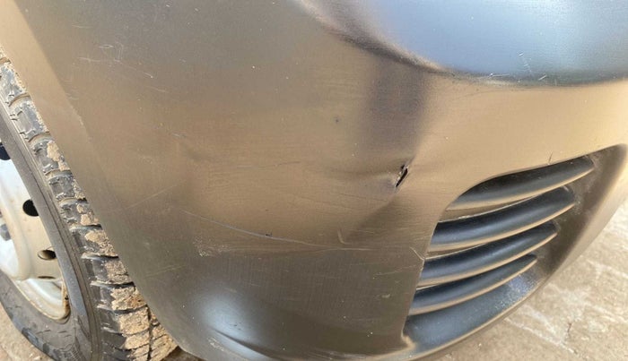 2010 Maruti Alto LXI, Petrol, Manual, 39,450 km, Front bumper - Minor scratches