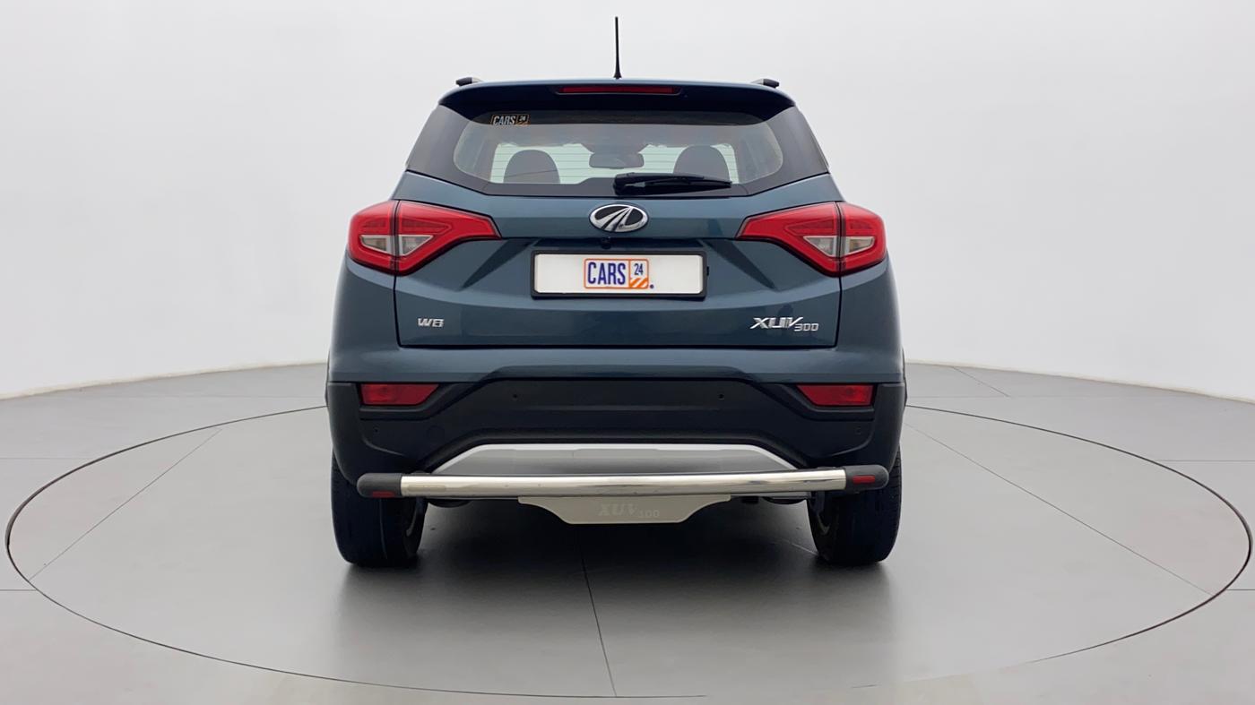 2020 Mahindra XUV300 W8 (O) 1.5 DIESEL, Diesel, Manual, 50,895 km, Back/Rear