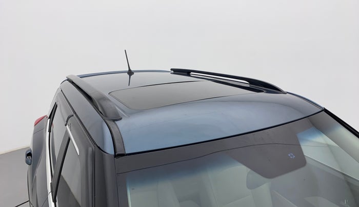 2020 Mahindra XUV300 W8 (O) 1.5 DIESEL, Diesel, Manual, 50,895 km, Roof