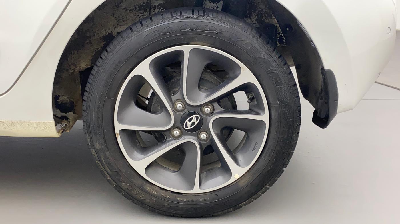 2019 Hyundai Grand i10 SPORTZ AT 1.2 KAPPA VTVT, Petrol, Automatic, 18,760 km, Left Rear Wheel