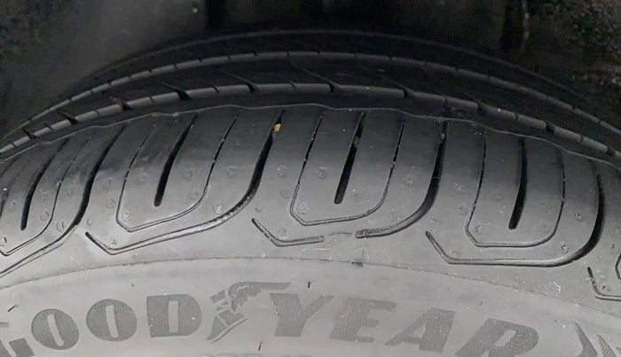 2022 Tata ALTROZ XZA PLUS, Petrol, Automatic, 13,116 km, Right Rear Tyre Tread