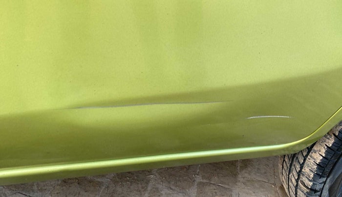 2017 Maruti Alto 800 VXI, Petrol, Manual, 35,940 km, Rear left door - Minor scratches
