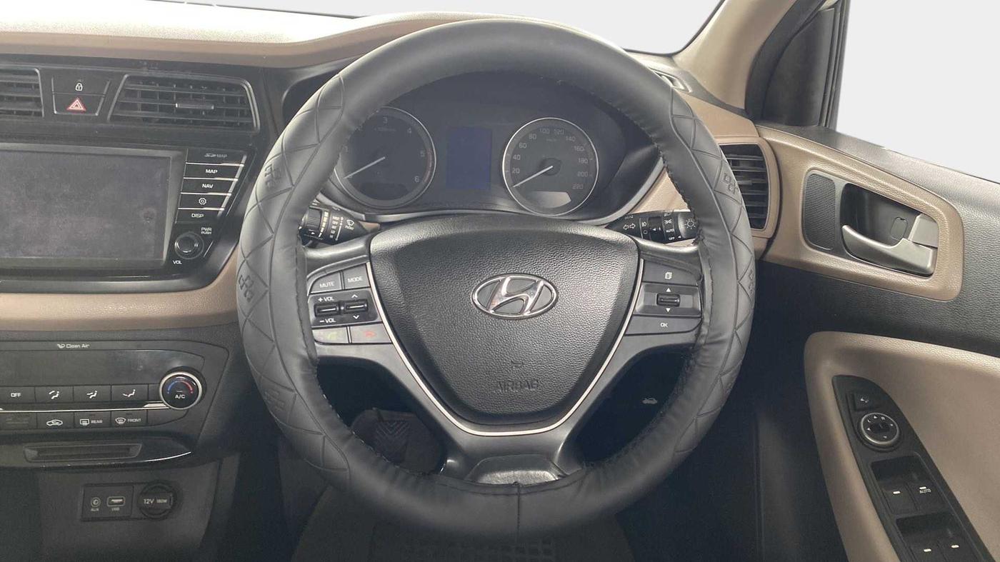 2016 Hyundai Elite i20 ASTA 1.4 CRDI, Diesel, Manual, 68,270 km, Steering Wheel Close Up