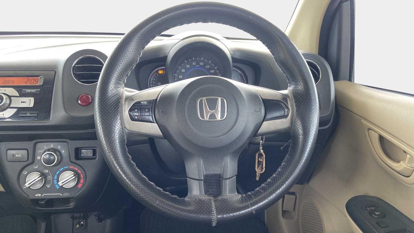 2015 Honda Amaze 1.2L I-VTEC S, Petrol, Manual, 83,609 km, Steering Wheel Close Up