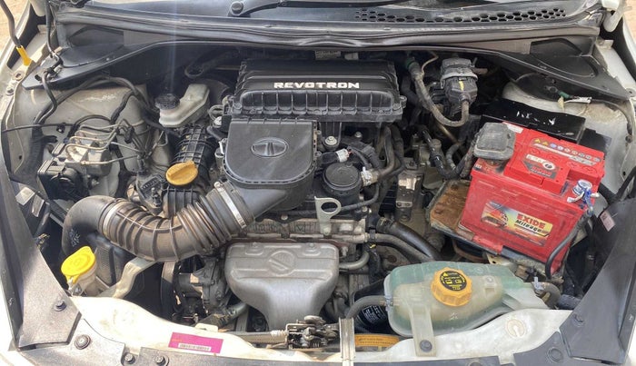 2018 Tata Tiago XZA PETROL, Petrol, Automatic, 73,422 km, Open Bonet