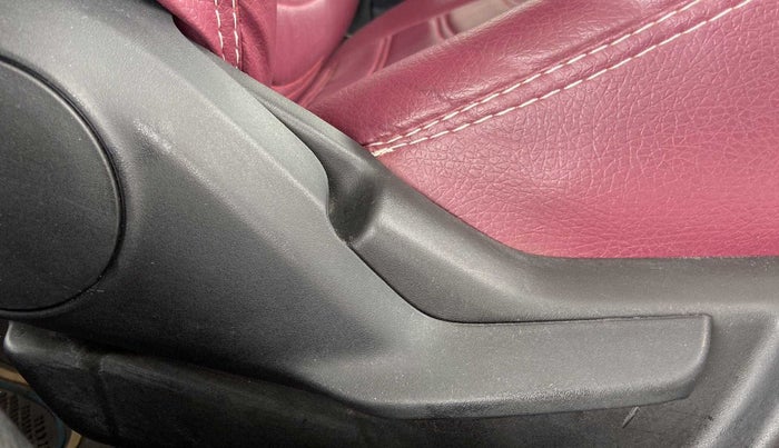 2019 Maruti Baleno DELTA PETROL 1.2, Petrol, Manual, 23,597 km, Driver Side Adjustment Panel