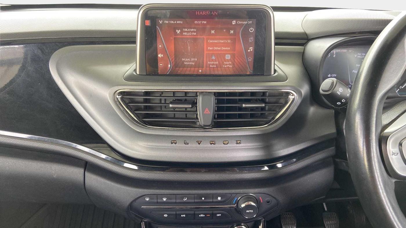 2021 Tata ALTROZ XZ PLUS PETROL DARK EDITION, Petrol, Manual, 51,321 km, Air Conditioner