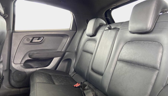 2021 Tata ALTROZ XZ PLUS PETROL DARK EDITION, Petrol, Manual, 51,321 km, Right Side Rear Door Cabin