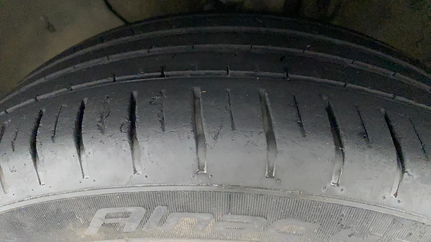 2016 Hyundai i20 Active 1.2 SX, Petrol, Manual, 27,387 km, Left Front Tyre Tread
