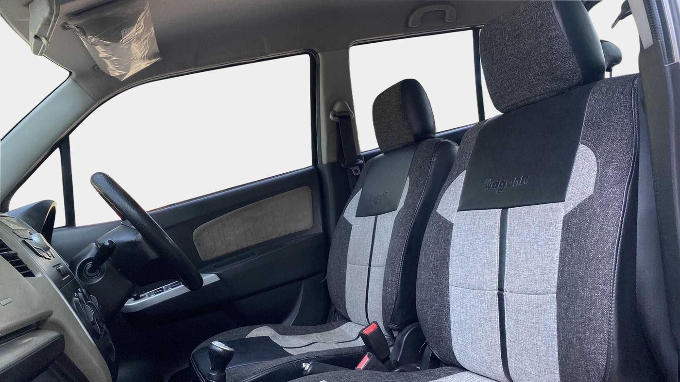 2016 Maruti Wagon R 1.0 VXI, Petrol, Manual, 91,514 km, Right Side Front Door Cabin