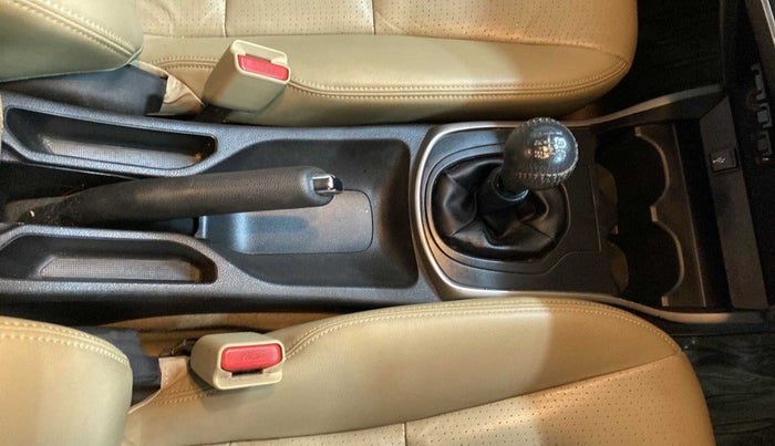 2017 Honda City 1.5L I-VTEC VX, Petrol, Manual, 37,420 km, Gear Lever