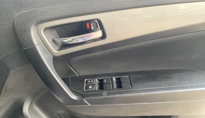 2018 Maruti Vitara Brezza ZDI PLUS, Diesel, Manual, 49,522 km, Driver Side Door Panels Control