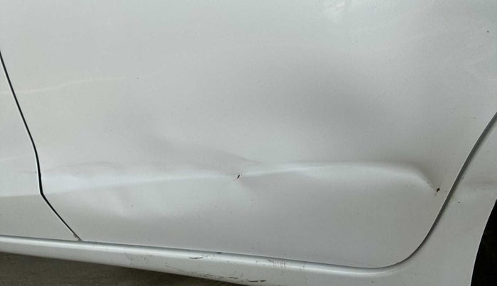 2018 Honda Amaze 1.5L I-DTEC S OPT, Diesel, Manual, 84,776 km, Rear left door - Slightly dented