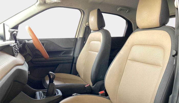 2022 Tata PUNCH CREATIVE 1.2 MT KAZIRANGA EDITION , Petrol, Manual, 15,053 km, Right Side Front Door Cabin