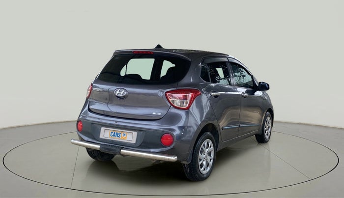 2017 Hyundai Grand i10 MAGNA 1.2 KAPPA VTVT, Petrol, Manual, 41,390 km, Right Back Diagonal