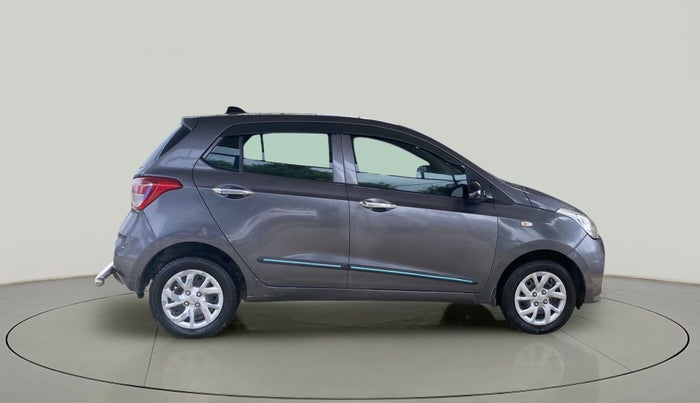 2017 Hyundai Grand i10 MAGNA 1.2 KAPPA VTVT, Petrol, Manual, 41,390 km, Right Side View