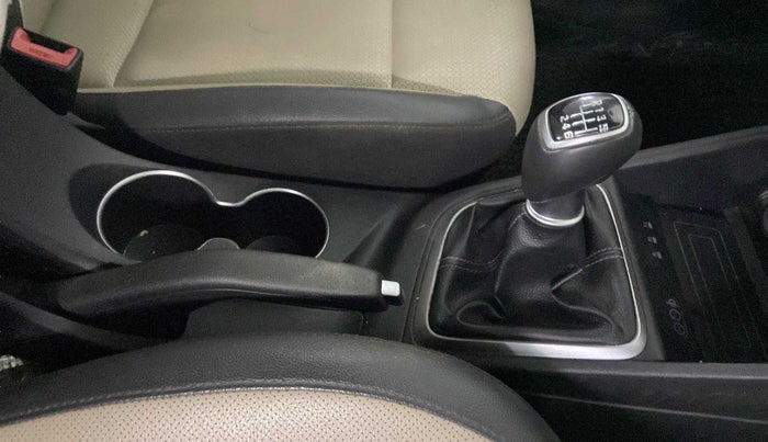 2020 Hyundai Verna SX (O) 1.5 CRDI, Diesel, Manual, 27,422 km, Gear Lever