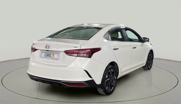 2020 Hyundai Verna SX (O) 1.5 CRDI, Diesel, Manual, 27,422 km, Right Back Diagonal