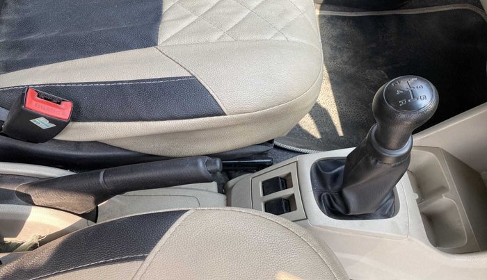 2019 Maruti Alto LXI, Petrol, Manual, 28,548 km, Gear Lever