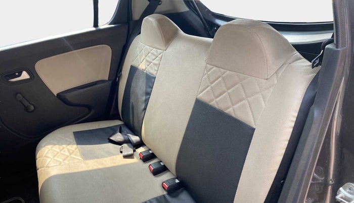 2019 Maruti Alto LXI, Petrol, Manual, 28,548 km, Right Side Rear Door Cabin