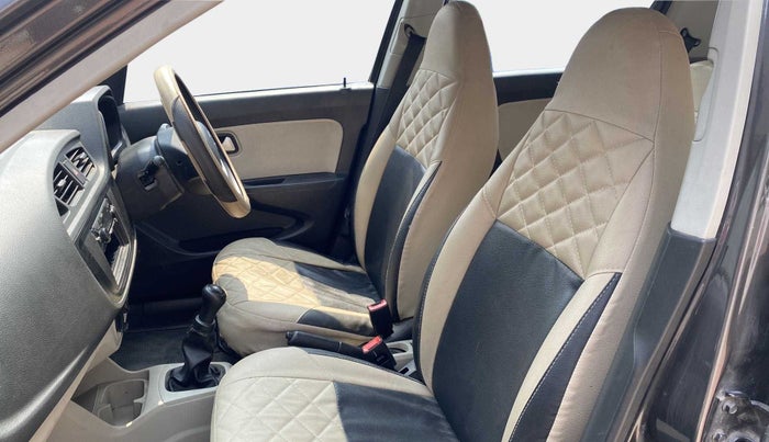 2019 Maruti Alto LXI, Petrol, Manual, 28,548 km, Right Side Front Door Cabin