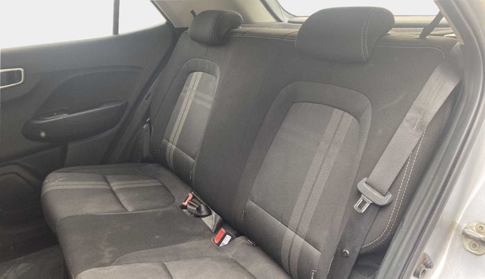 2021 Hyundai VENUE SX 1.5 CRDI, Diesel, Manual, 52,318 km, Right Side Rear Door Cabin