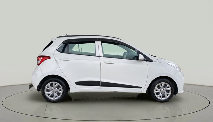 2017 Hyundai Grand i10 SPORTZ (O) 1.2 KAPPA VTVT, Petrol, Manual, 41,719 km, Right Side View