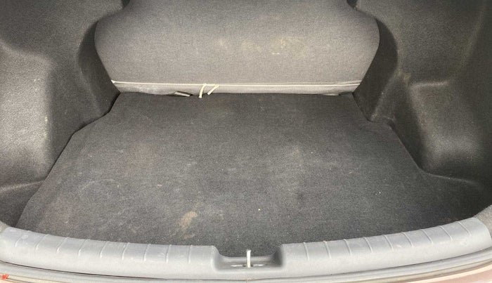 2021 Hyundai AURA SX 1.2, Petrol, Manual, 17,177 km, Boot Inside