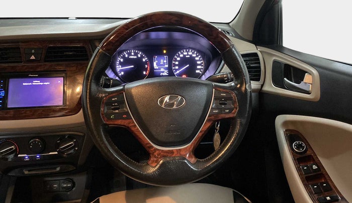 2016 Hyundai Elite i20 MAGNA 1.2, Petrol, Manual, 24,557 km, Steering Wheel Close Up