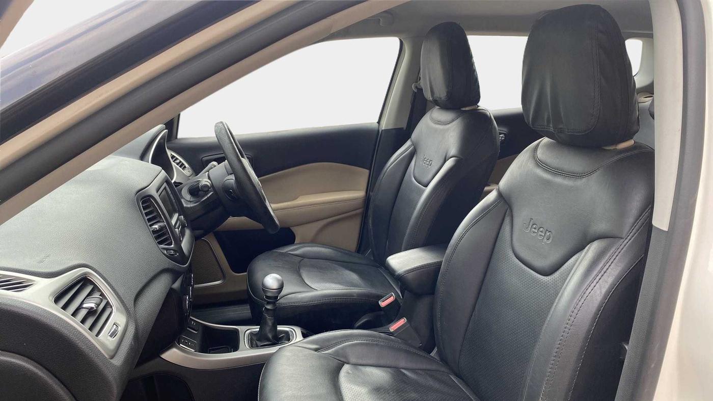 2018 Jeep Compass LONGITUDE 2.0 DIESEL, Diesel, Manual, 39,643 km, Right Side Front Door Cabin