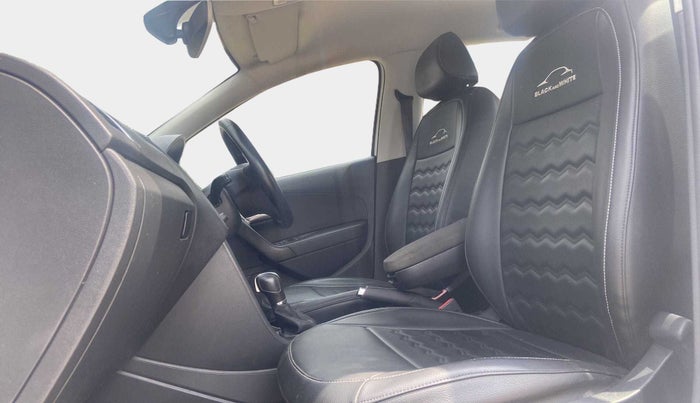 2019 Volkswagen Ameo HIGHLINE PLUS 1.5L AT 16 ALLOY, Diesel, Automatic, 21,960 km, Right Side Front Door Cabin