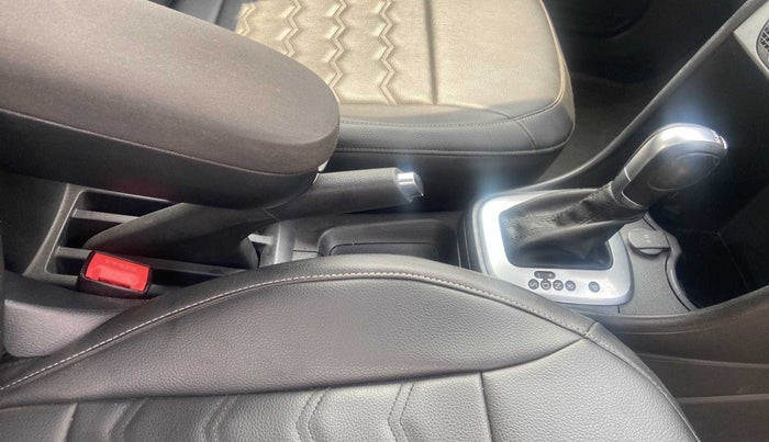 2019 Volkswagen Ameo HIGHLINE PLUS 1.5L AT 16 ALLOY, Diesel, Automatic, 21,960 km, Gear Lever