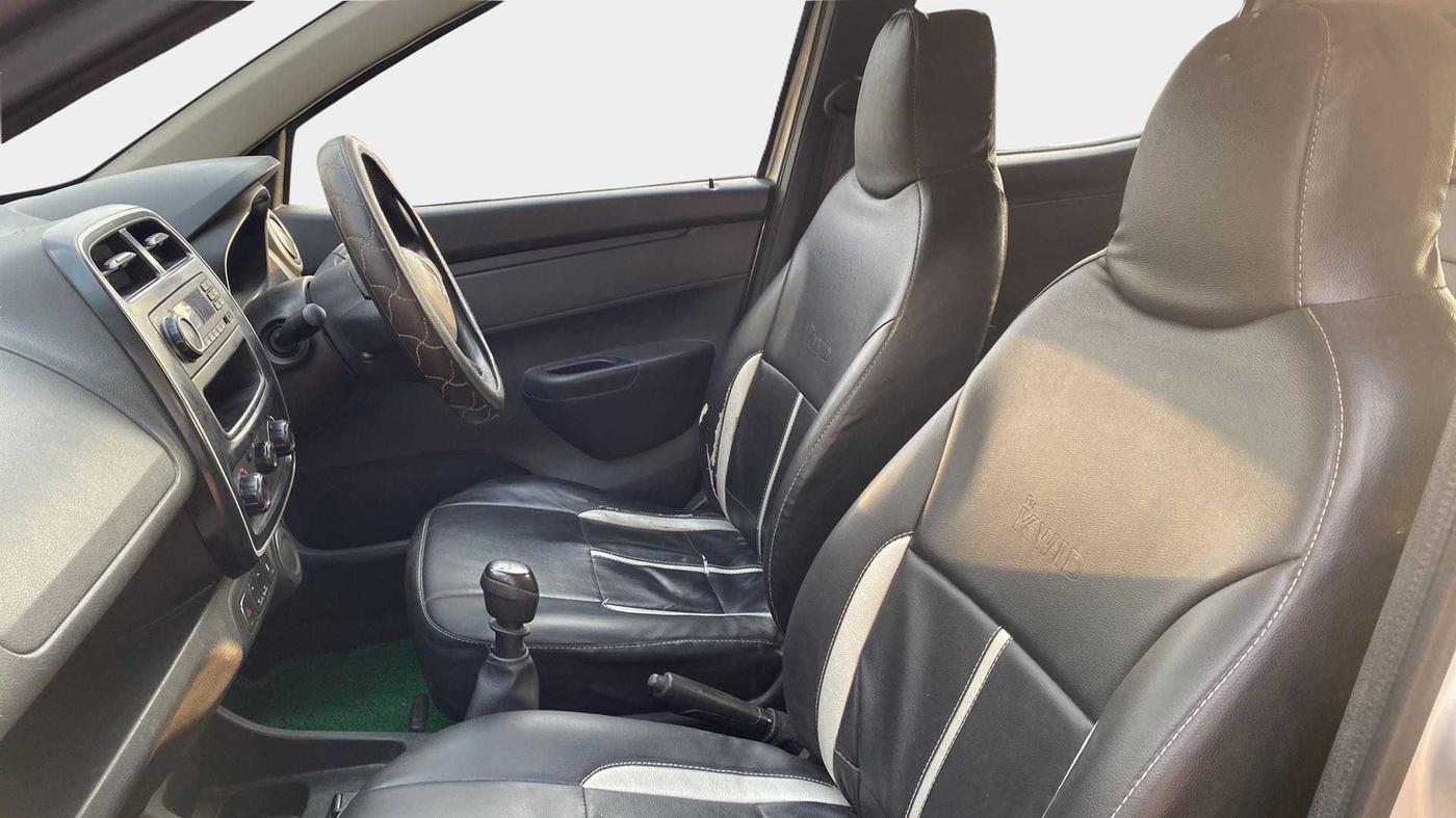 2019 Renault Kwid RXL, Petrol, Manual, 35,886 km, Right Side Front Door Cabin