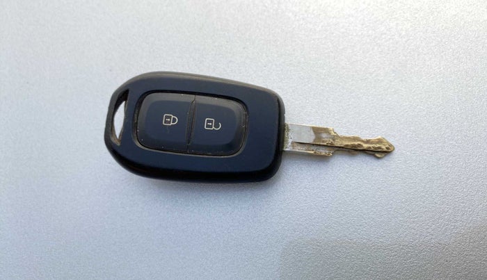 2019 Renault Kwid RXL, Petrol, Manual, 35,886 km, Key Close Up