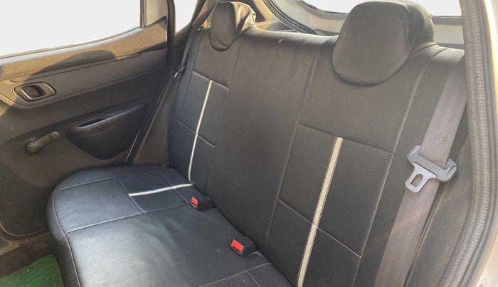 2019 Renault Kwid RXL, Petrol, Manual, 35,886 km, Right Side Rear Door Cabin