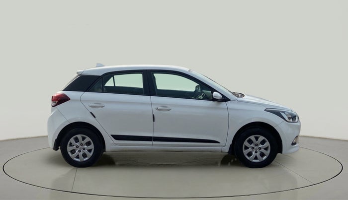 2017 Hyundai Elite i20 SPORTZ 1.2, Petrol, Manual, 54,742 km, Right Side View