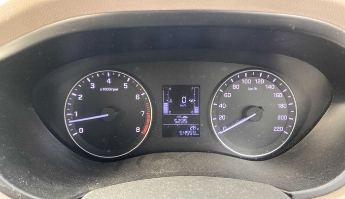 2017 Hyundai Elite i20 SPORTZ 1.2, Petrol, Manual, 54,742 km, Odometer Image