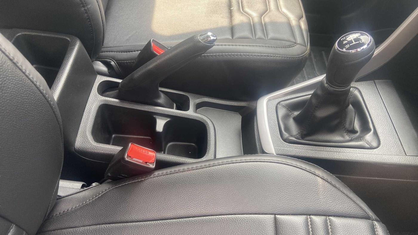 2023 Maruti BREZZA ZXI SMART HYBRID , Petrol, Manual, 3,926 km, Gear Lever