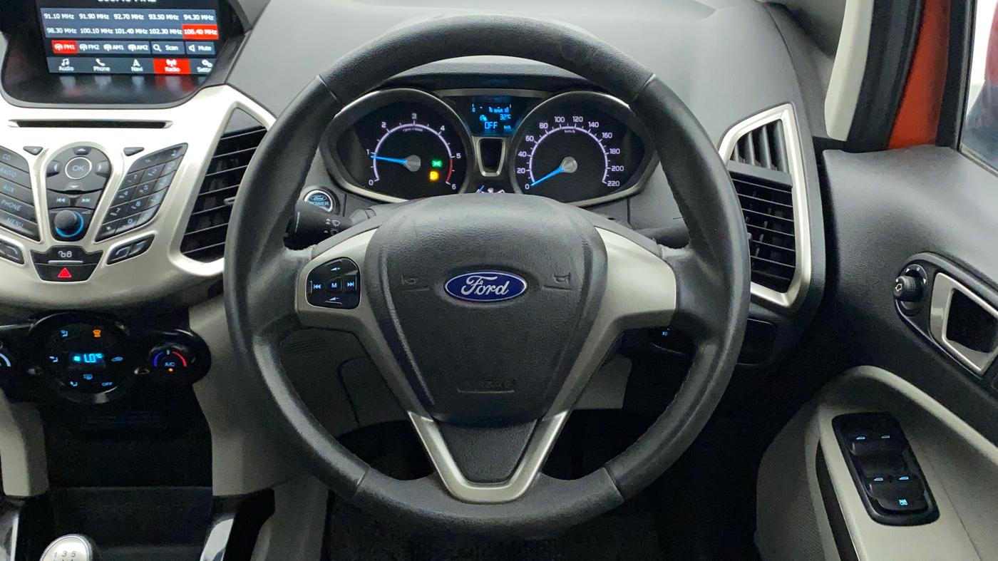 2017 Ford Ecosport TITANIUM 1.5L DIESEL, Diesel, Manual, 52,515 km, Steering Wheel Close Up
