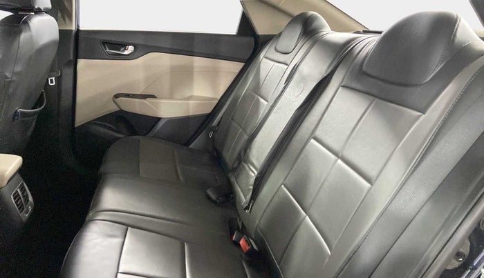 2020 Hyundai Verna SX 1.5 VTVT, Petrol, Manual, 62,470 km, Right Side Rear Door Cabin