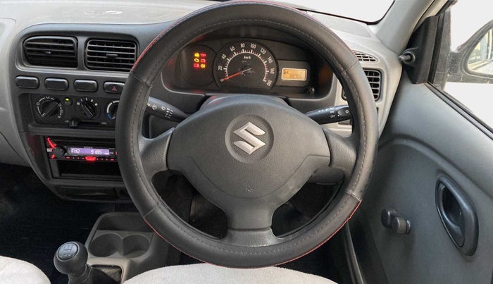 2013 Maruti Alto K10 LXI, Petrol, Manual, 39,716 km, Steering Wheel Close Up