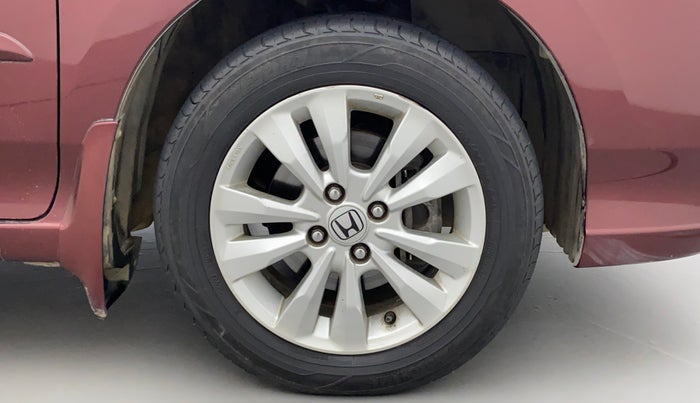 2012 Honda City 1.5L I-VTEC V MT, Petrol, Manual, 1,12,923 km, Right Front Wheel