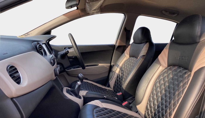 2018 Hyundai Xcent SX 1.2, CNG, Manual, 67,871 km, Right Side Front Door Cabin