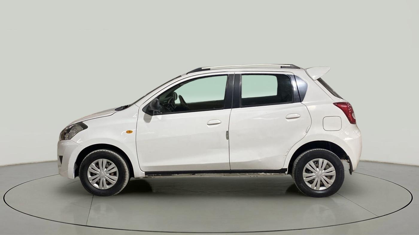 2017 Datsun Go T, CNG, Manual, 1,16,397 km, Left Side