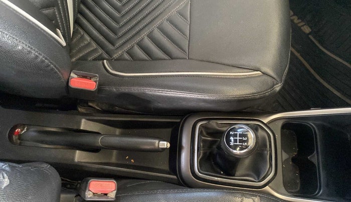2018 Maruti IGNIS ALPHA 1.2, Petrol, Manual, 71,224 km, Gear Lever