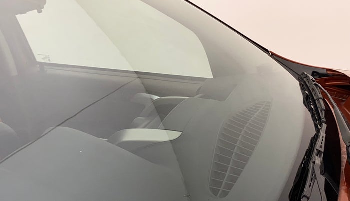 2016 Renault Duster 85 PS RXE DIESEL, Diesel, Manual, 73,848 km, Front windshield - Minor spot on windshield
