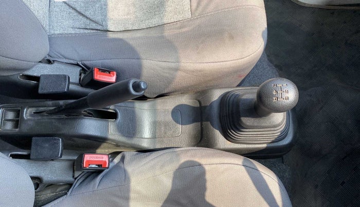 2018 Maruti Eeco 5 STR WITH A/C+HTR, Petrol, Manual, 17,924 km, Gear Lever