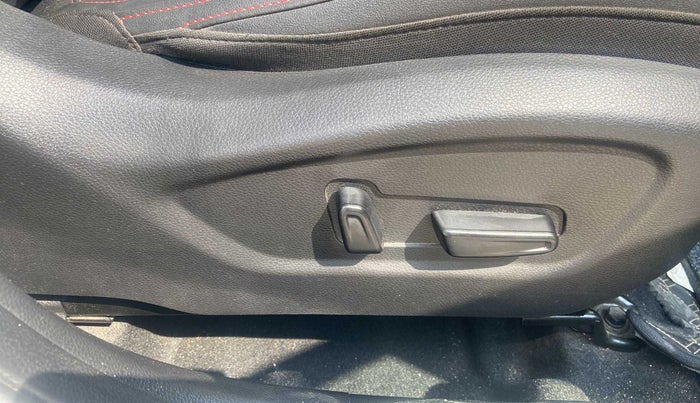 2020 KIA SELTOS GTX PLUS DCT 1.4 PETROL, Petrol, Automatic, 21,611 km, Driver Side Adjustment Panel
